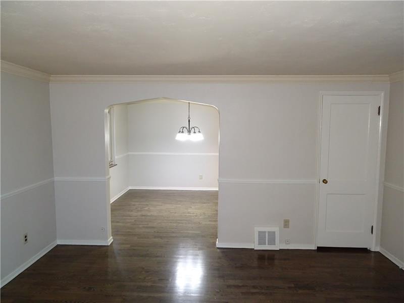 5307 Highgrove Road Whitehall, PA 15236 - Photo 11 of 25 Gallery Image 11