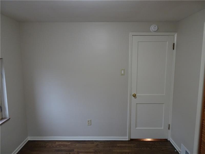5307 Highgrove Road Whitehall, PA 15236 - Photo 20 of 25 Gallery Image 20