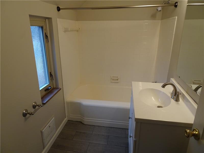 5307 Highgrove Road Whitehall, PA 15236 - Photo 22 of 25 Gallery Image 22