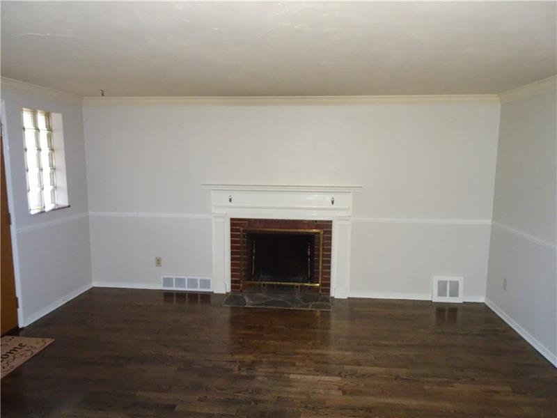 5307 Highgrove Road Whitehall, PA 15236 - Photo 9 of 25 Gallery Image 9