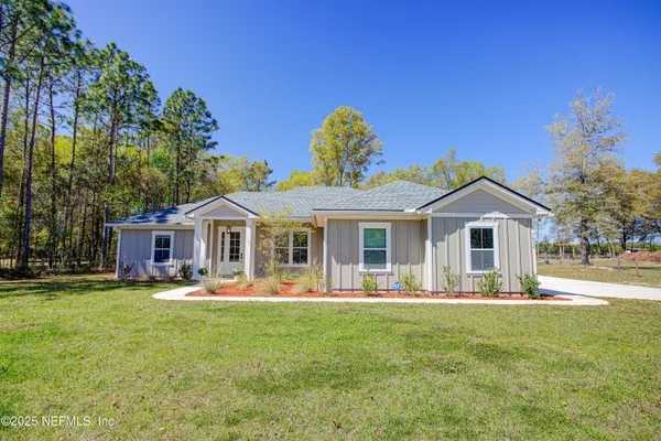 $430,000 | 7622 Alameda Way, Keystone Heights, FL 32656