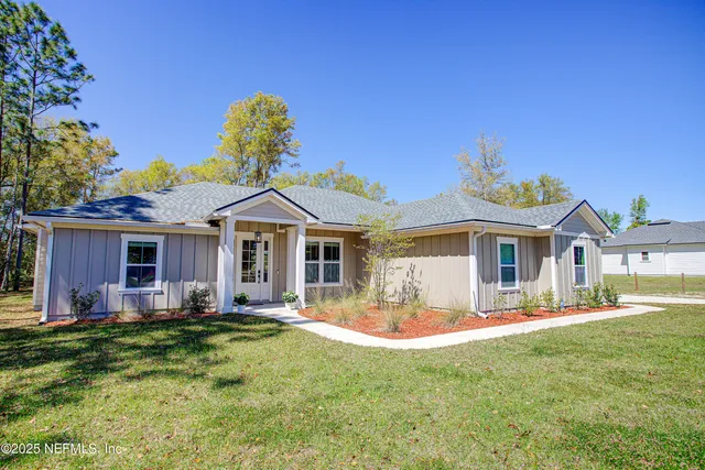 $430,000 | 7622 Alameda Way, Keystone Heights, FL 32656