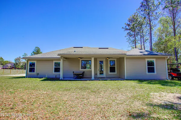 $430,000 | 7622 Alameda Way, Keystone Heights, FL 32656