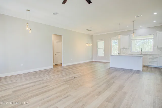 $430,000 | 7622 Alameda Way, Keystone Heights, FL 32656