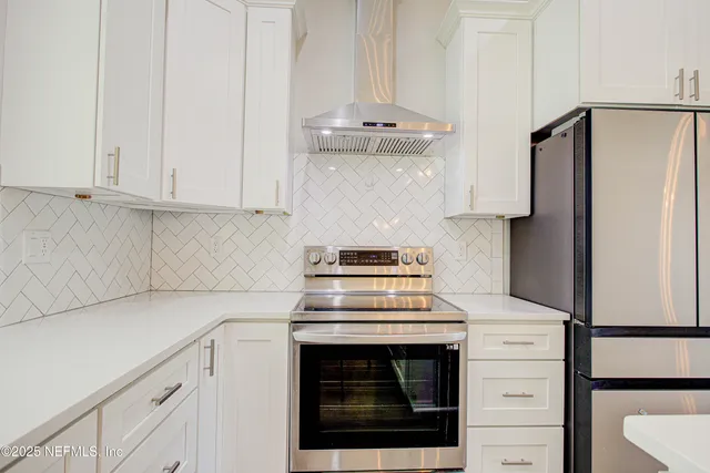 $430,000 | 7622 Alameda Way, Keystone Heights, FL 32656