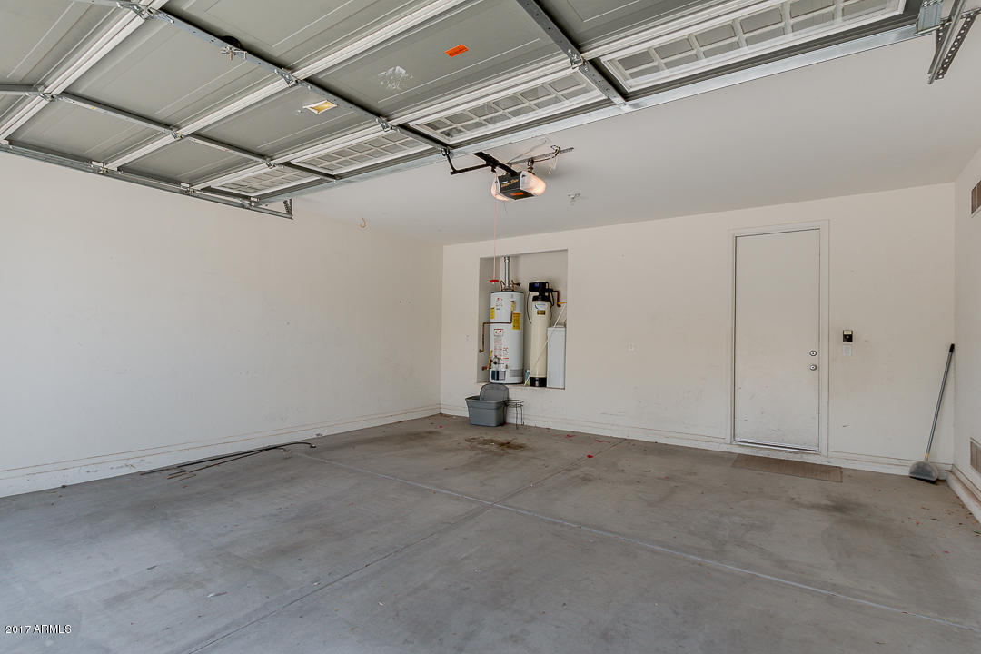 3566 East Michelle Way Gilbert, AZ 85234 - Photo 32 of 40 32-Michelle
