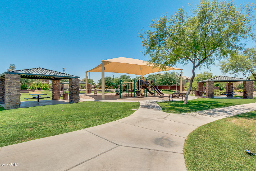 3566 East Michelle Way Gilbert, AZ 85234 - Photo 38 of 40 39-Michelle
