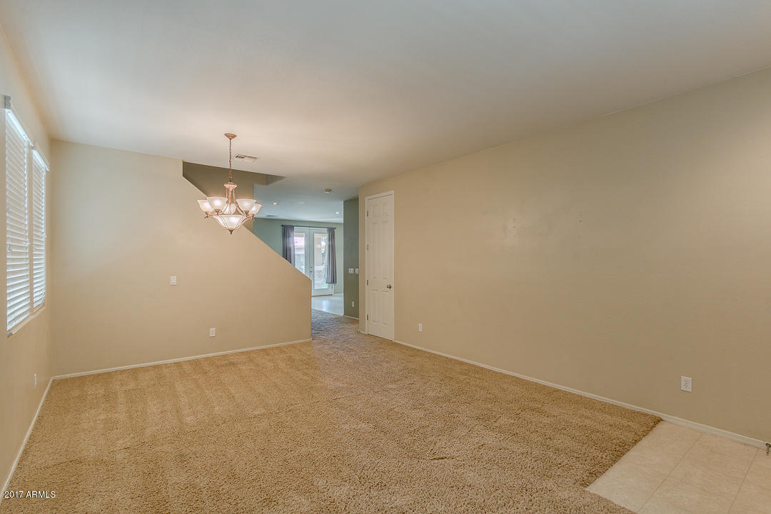 3566 East Michelle Way Gilbert, AZ 85234 - Photo 5 of 40 05-Michelle