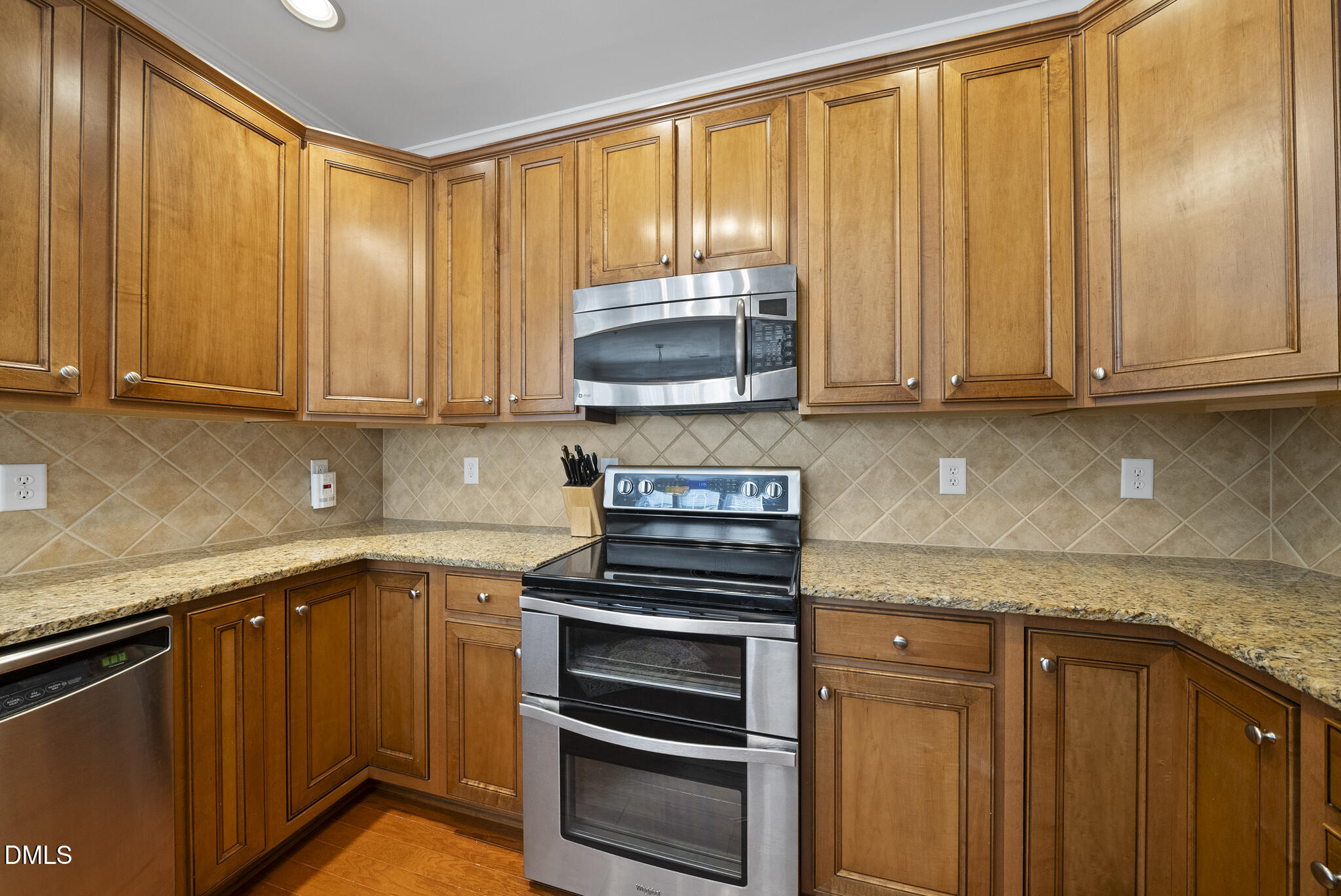 4626 Springerly Lane Raleigh, NC 27612 - Photo 8 of 26 DSC08928