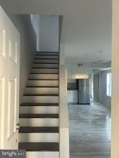 454 Roundview Road Baltimore, MD 21225 - Photo 8 of 12 Steps to bedroom level