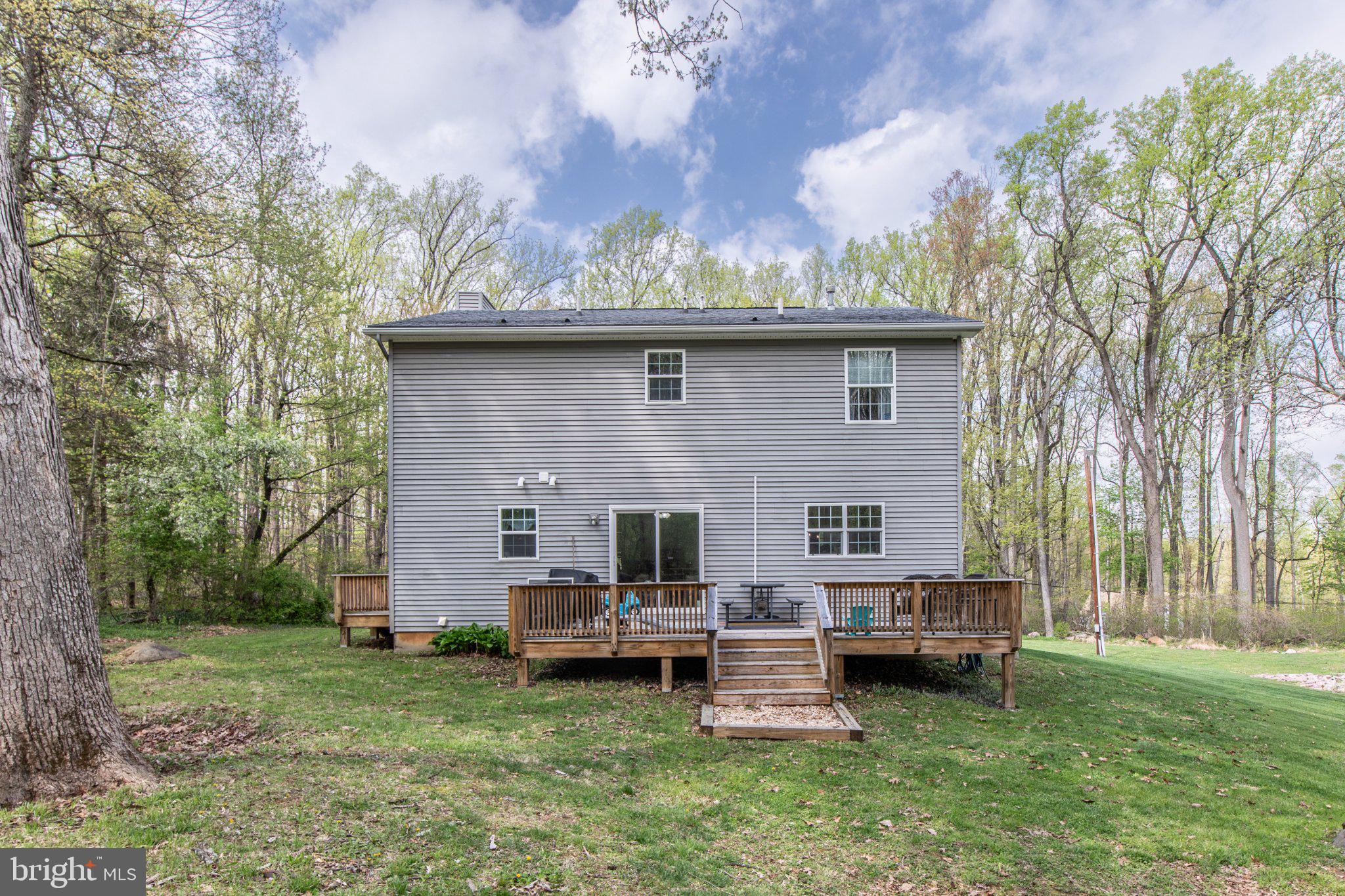 1070 State Road Coopersburg, PA 18036 - Photo 28 of 42 Gallery Image 28