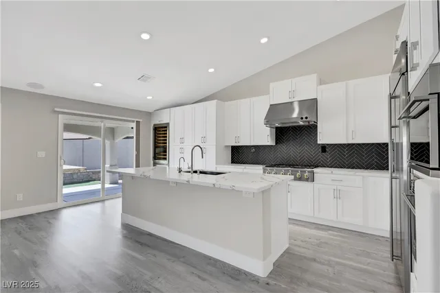 $3,500 | 7379 Majestic Bluff Place, Las Vegas, NV 89113