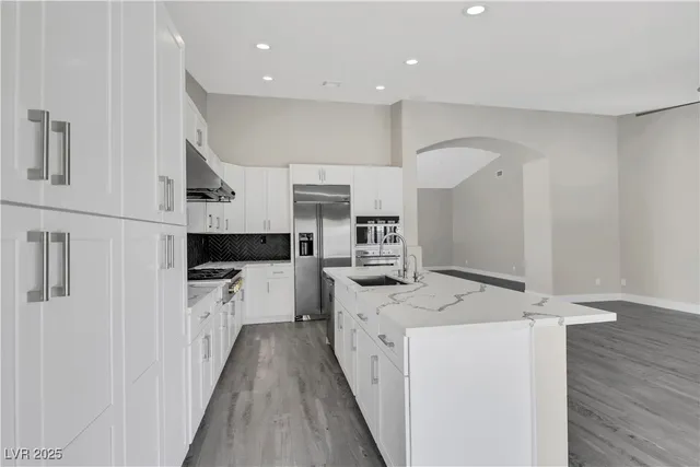 $3,500 | 7379 Majestic Bluff Place, Las Vegas, NV 89113