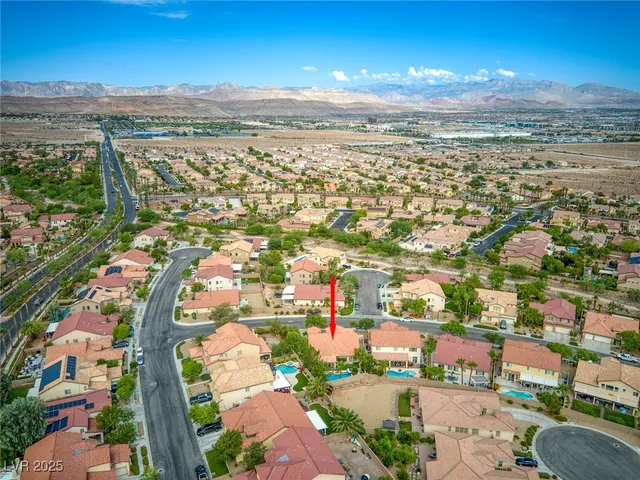 $3,500 | 7379 Majestic Bluff Place, Las Vegas, NV 89113