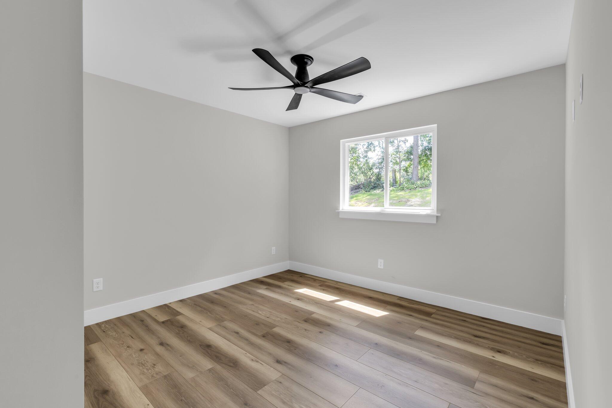 333 Isbill Road Chattanooga, TN 37419 - Photo 19 of 28 19- 333 Isbill Rd