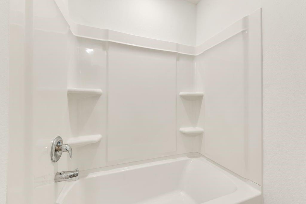 1271 Falcon Hts Drive Forney, TX 75126 - Photo 23 of 29 Bathroom featuring shower combination