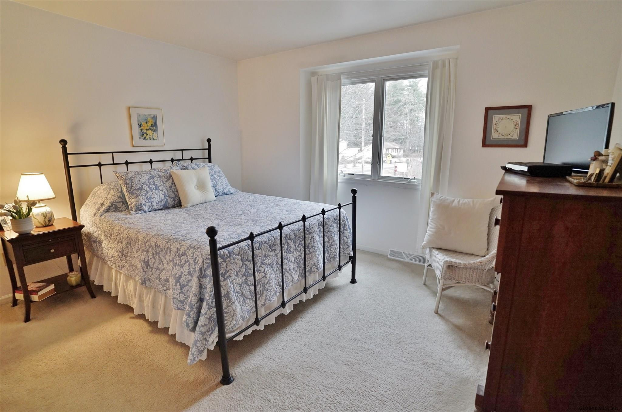 2007 Rosedale Way Guilderland, NY 12303 - Photo 15 of 34 Photo 15