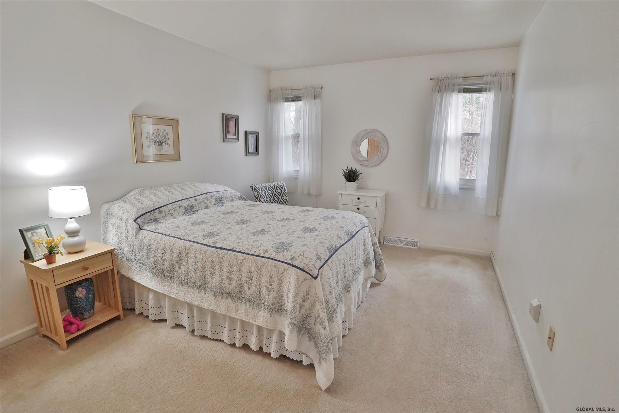 2007 Rosedale Way Guilderland, NY 12303 - Photo 17 of 34 Photo 18