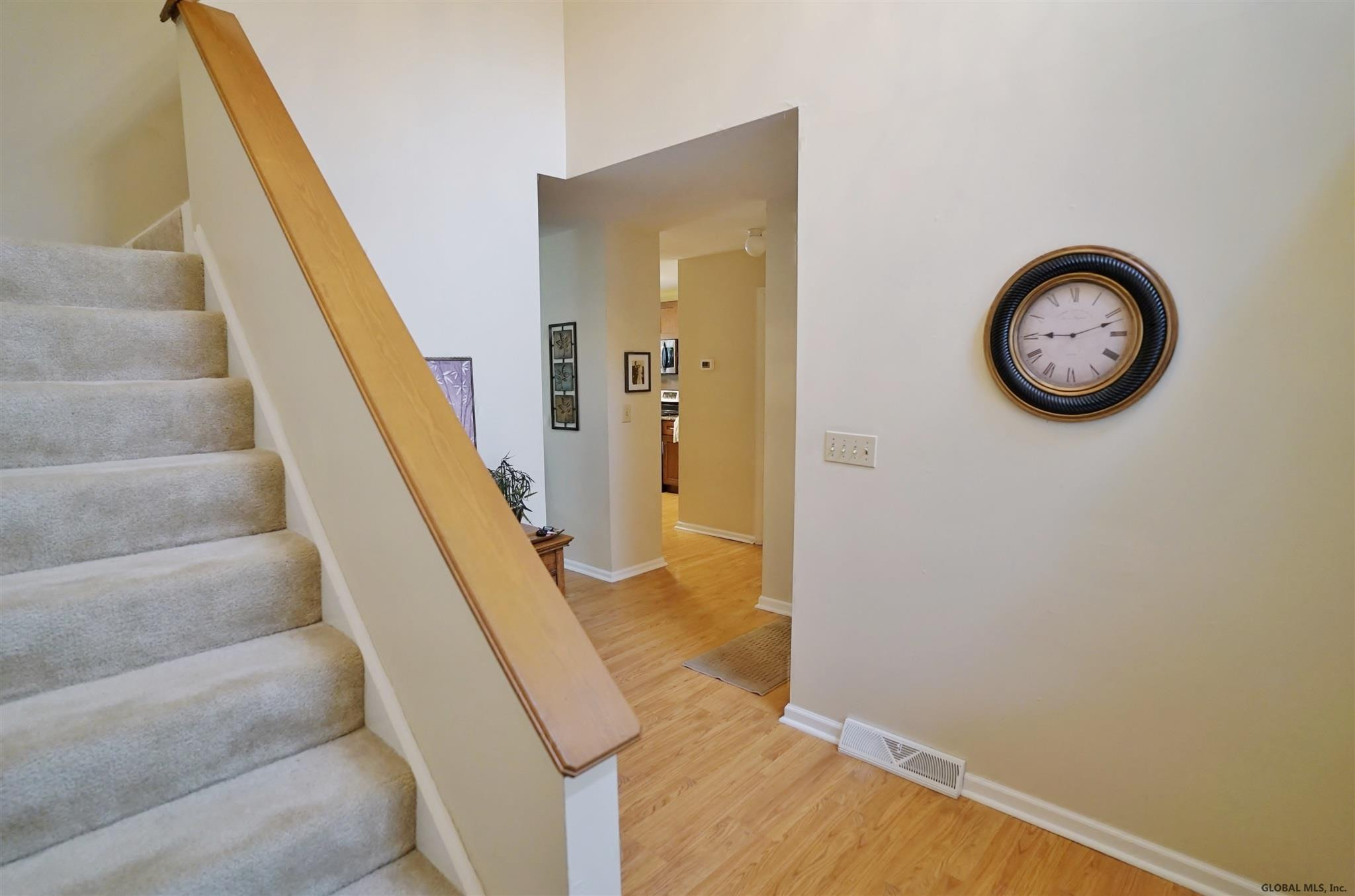 2007 Rosedale Way Guilderland, NY 12303 - Photo 4 of 34 Photo 4