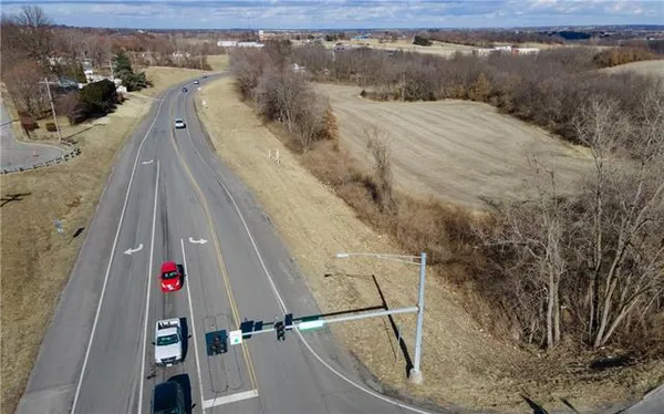 $1,075,000 | 4301 North 169th Hwy Street, St. Joseph, MO 64506