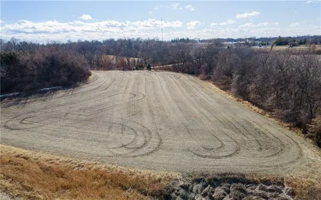 $1,075,000 | 4301 North 169th Hwy Street, St. Joseph, MO 64506