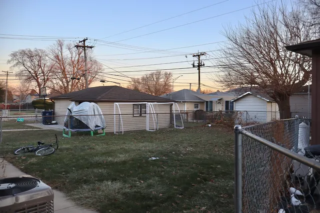 $359,900 | 245 Whitehall Avenue, Northlake, IL 60164