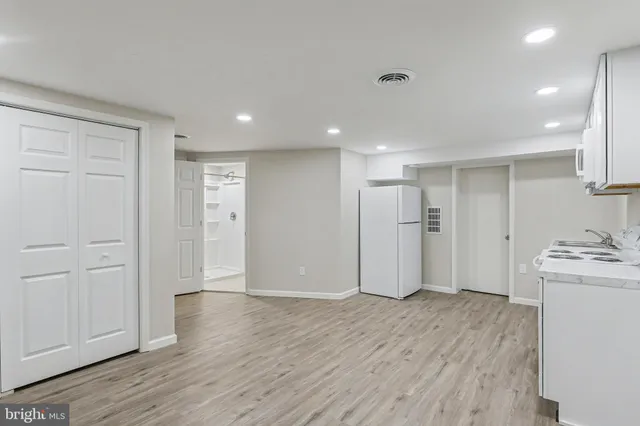 $895 | 100 Old York Road, Unit D, New Cumberland, PA 17070