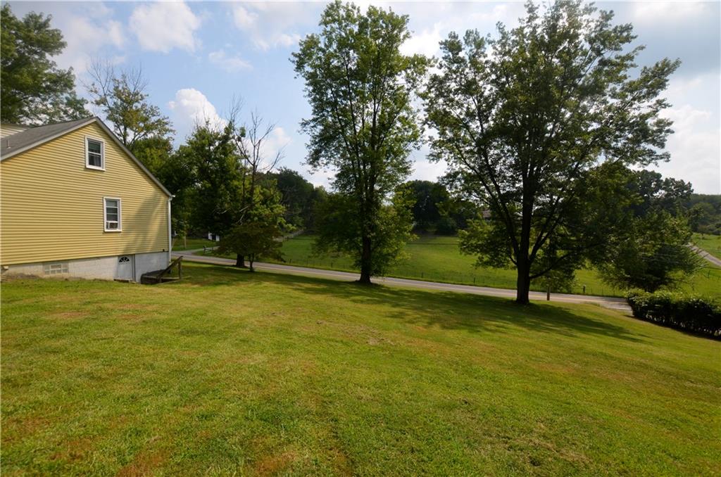 155 McMichael Road Carnegie, PA 15106 - Photo 20 of 23 Gallery Image 20