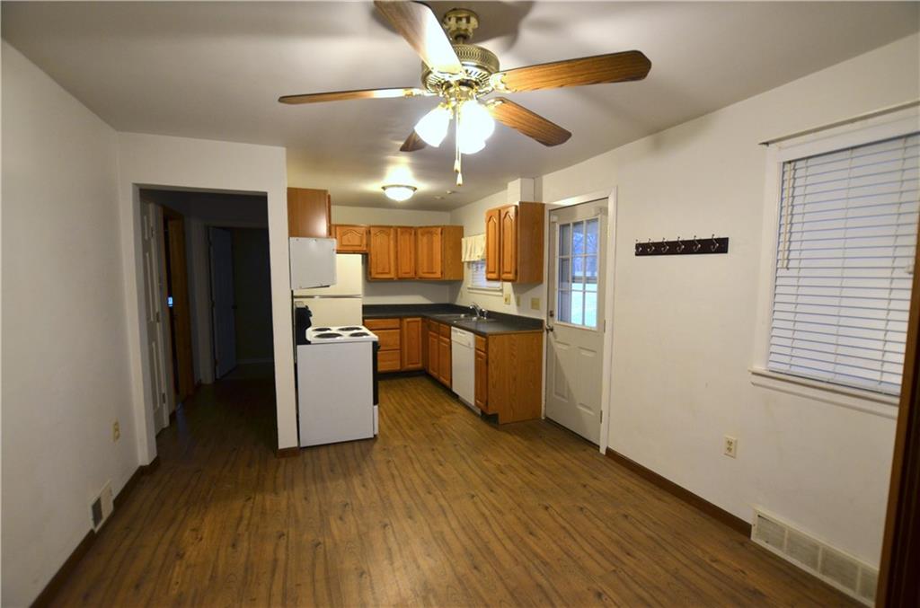 155 McMichael Road Carnegie, PA 15106 - Photo 4 of 23 Gallery Image 4