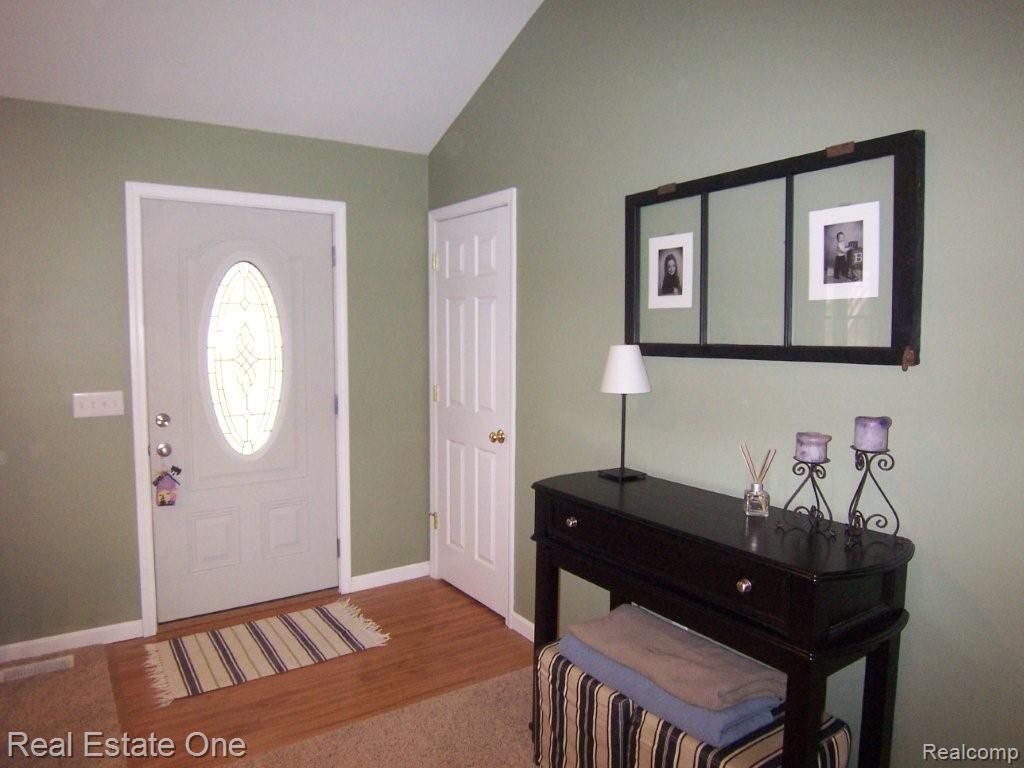 2916 Swarthout Road Pinckney, MI 48169 - Photo 18 of 24 Foyer
