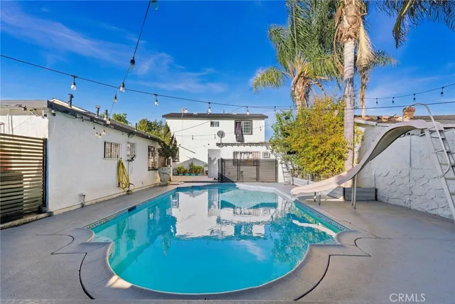 $915,000 | 4080 Broadway Avenue, Huntington Park, CA 90255