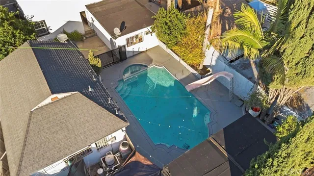 $915,000 | 4080 Broadway Avenue, Huntington Park, CA 90255