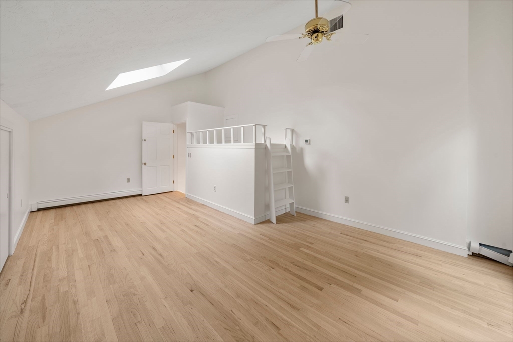 516 First Parish Road Scituate, MA 02066 - Photo 18 of 37