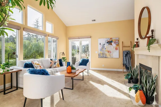 $1,100,000 | 38 Creekside Court, Corte Madera, CA 94925