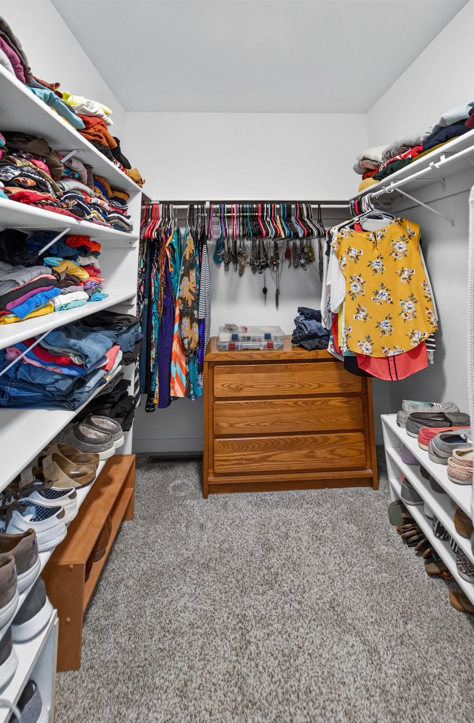716 Holy Cross Way Madison, WI 53704 - Photo 24 of 35 Gallery Image 24