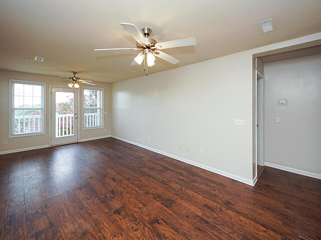 2262 Folly Road, Unit 2I Charleston, SC 29412 - Photo 7 of 36 07