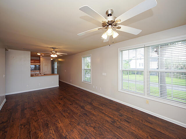 2262 Folly Road, Unit 2I Charleston, SC 29412 - Photo 9 of 36 09