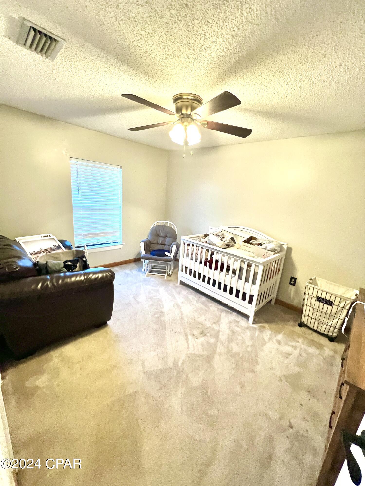 2176 Indiana Avenue Grand Ridge, FL 32442 - Photo 28 of 33 Gallery Image 28
