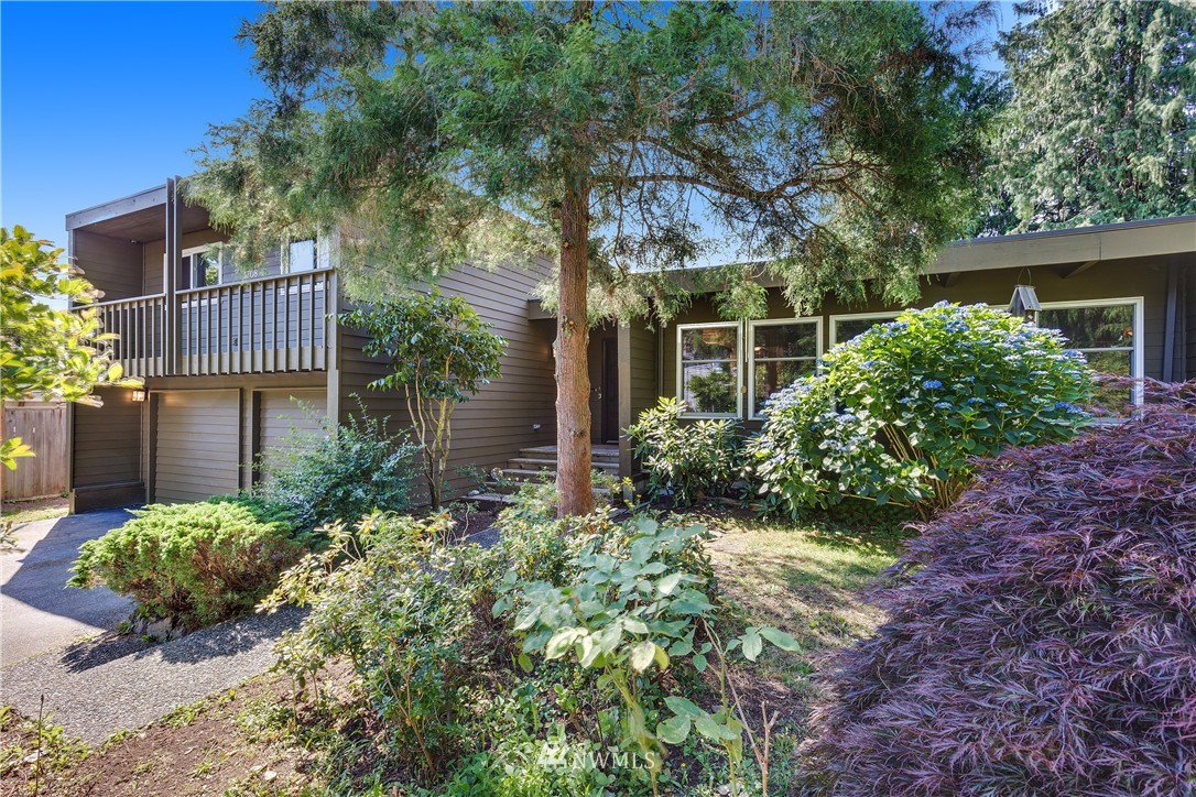 5708 153rd Place Southwest Edmonds, WA 98026 - Photo 1 of 25 Gallery Image 1