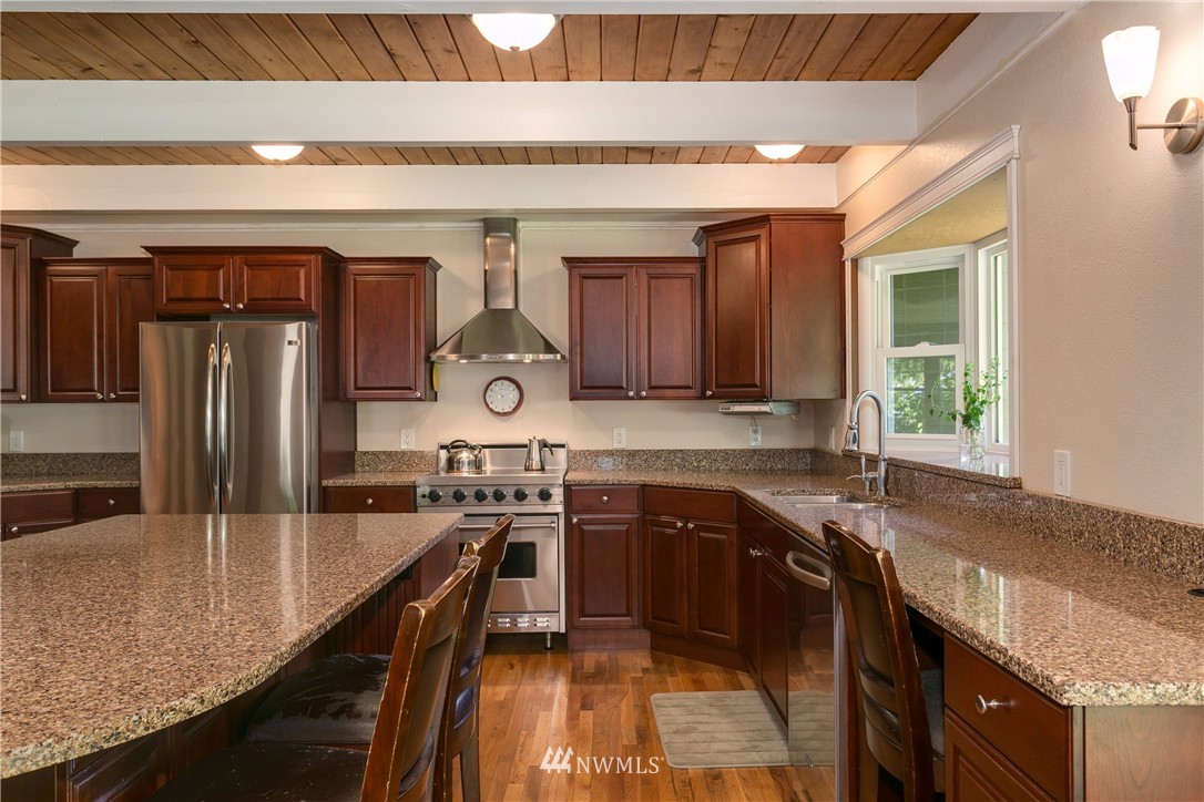 5708 153rd Place Southwest Edmonds, WA 98026 - Photo 11 of 25 Gallery Image 11