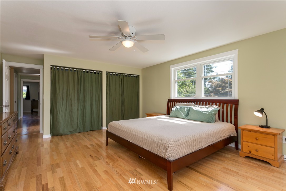 5708 153rd Place Southwest Edmonds, WA 98026 - Photo 12 of 25 Gallery Image 12
