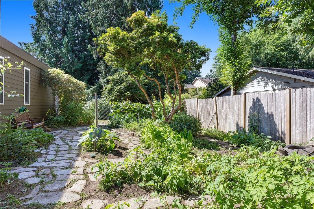 5708 153rd Place Southwest Edmonds, WA 98026 - Photo 23 of 25 Gallery Image 23