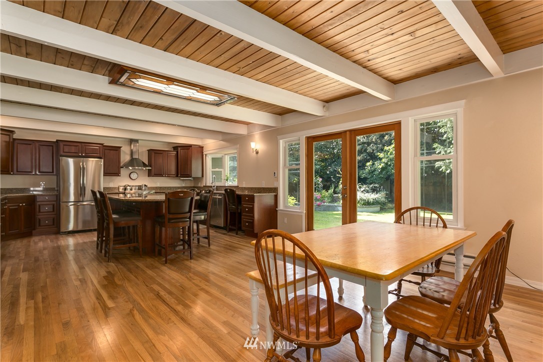 5708 153rd Place Southwest Edmonds, WA 98026 - Photo 7 of 25 Gallery Image 7