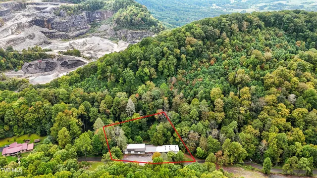 $175,000 | 6430 Hoot Owl Hollow Road, Norton, VA 24273