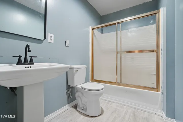 $175,000 | 6430 Hoot Owl Hollow Road, Norton, VA 24273