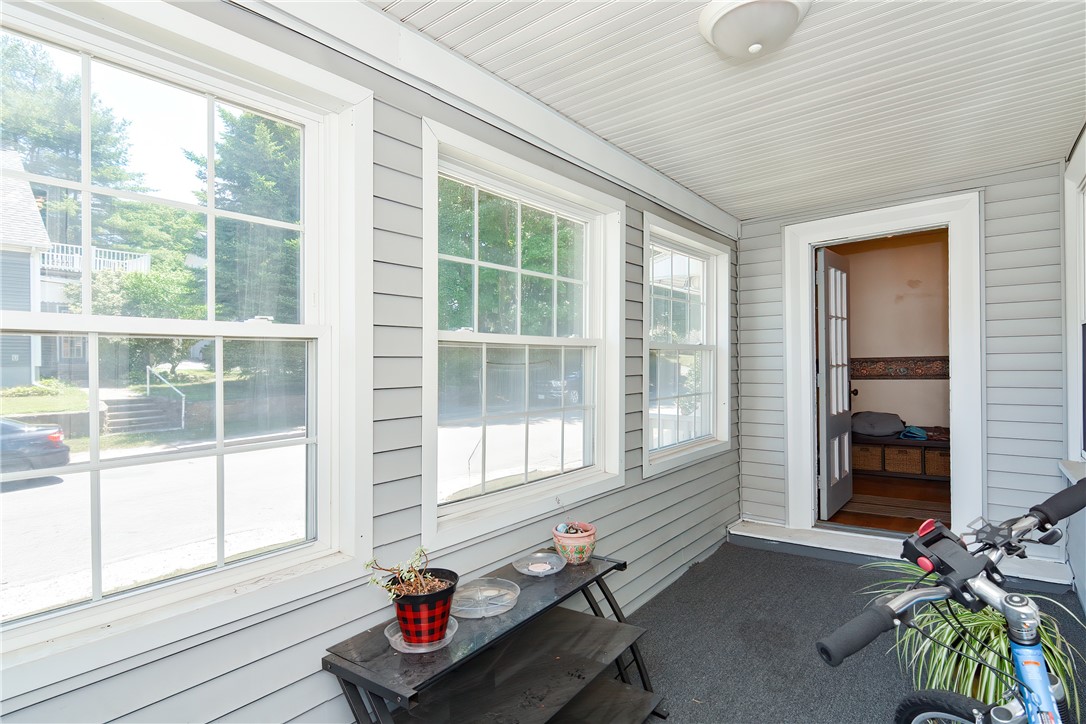 41 St Leon Avenue Woonsocket, RI 02895 - Photo 9 of 35