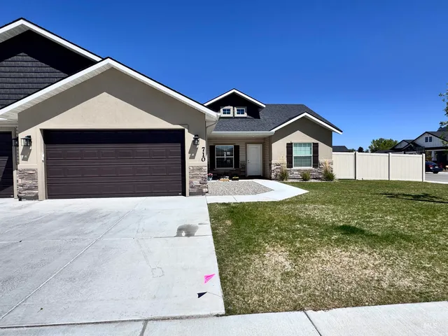 $689,900 | 720 Shadowleaf Avenue, Twin Falls, ID 83301