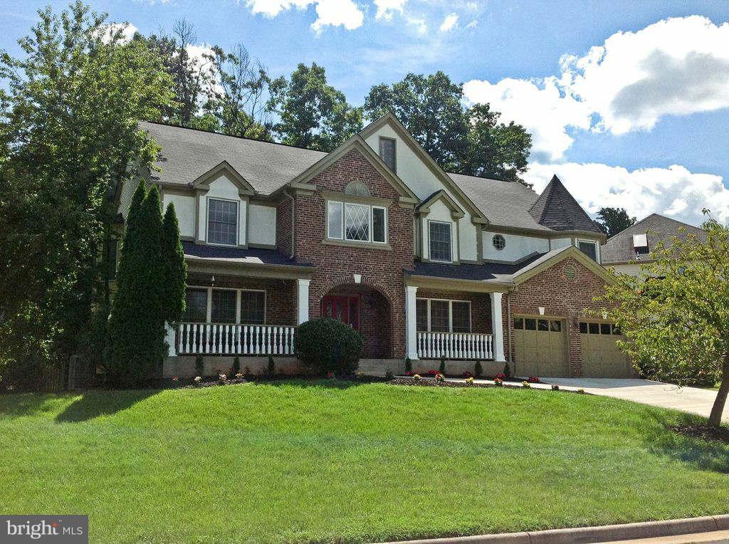 60 Rutherford Circle Sterling, VA 20165 - Photo 1 of 30 Exterior (Front)