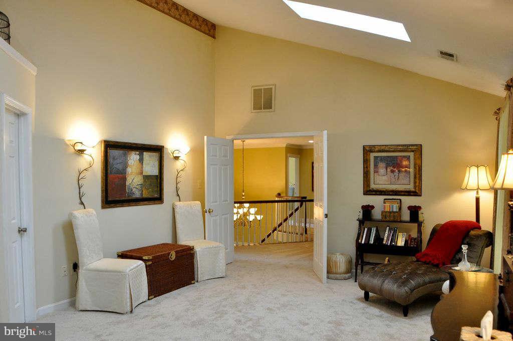 60 Rutherford Circle Sterling, VA 20165 - Photo 19 of 30 Bedroom (Master)