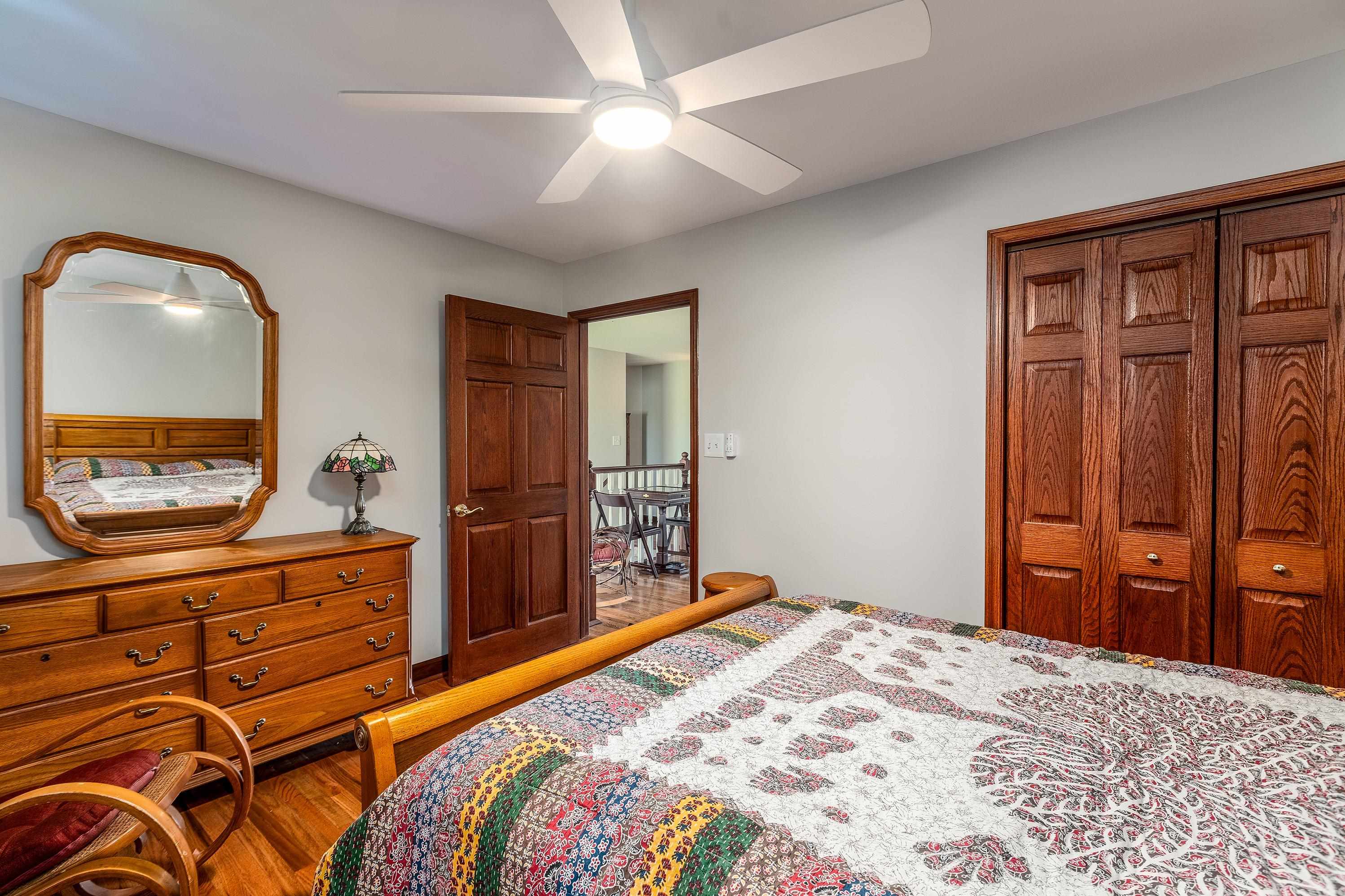 23107 Galatia Post Road Pittsburg, IL 62974 - Photo 52 of 79 Gallery Image 52